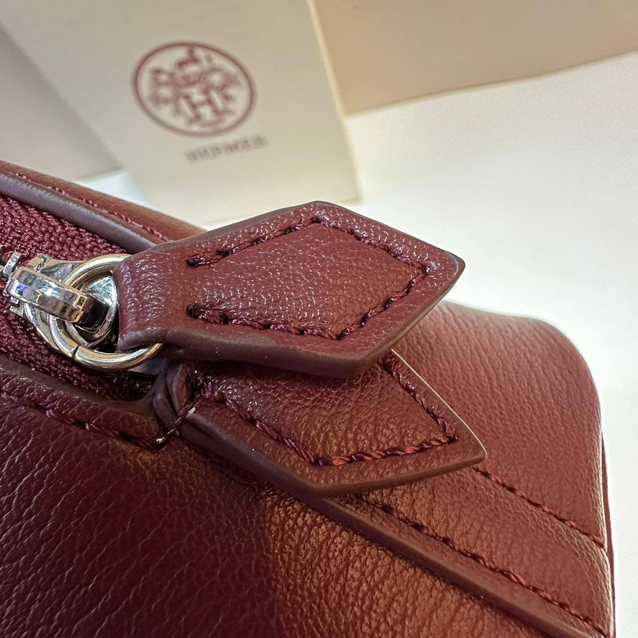 HERMES 

NEW CAME GOOD QUALITY *
WITH BOX
🎁🎁🎁

100 dhs🪙🌨️

Zain39
♥️♥️♥️