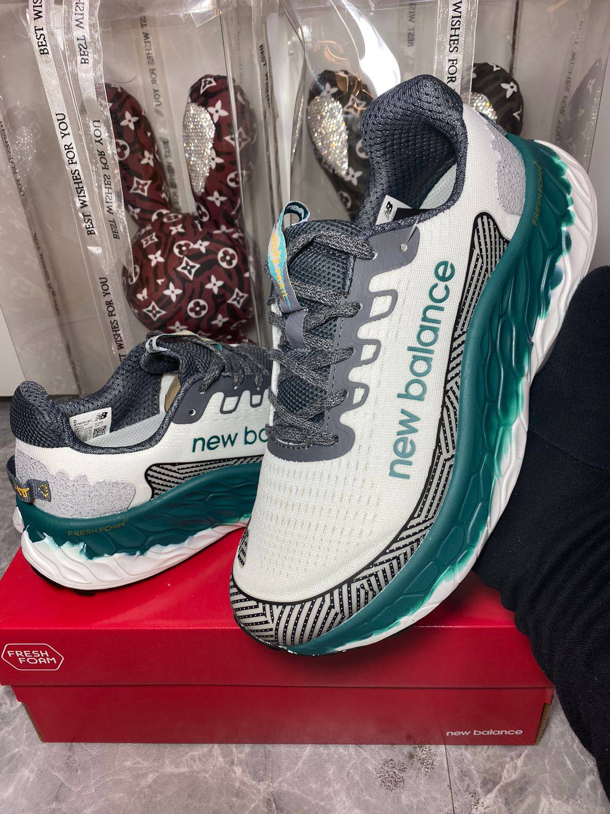 NEW BALANCE NB FRESH FOAM TRAIL MORE V3 'GREY TEAL' 💚🤍
36-45 AVAILABLE 🤩
270 dhs🇦🇪🇦🇪

Zain242
♥️♥️♥️