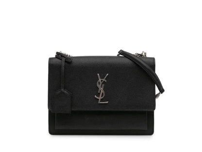 YSL
110 dhs❣️
SIZE：24cm
Good quality 

with box
🎁🎁🎁

Zain35
♥️♥️♥️