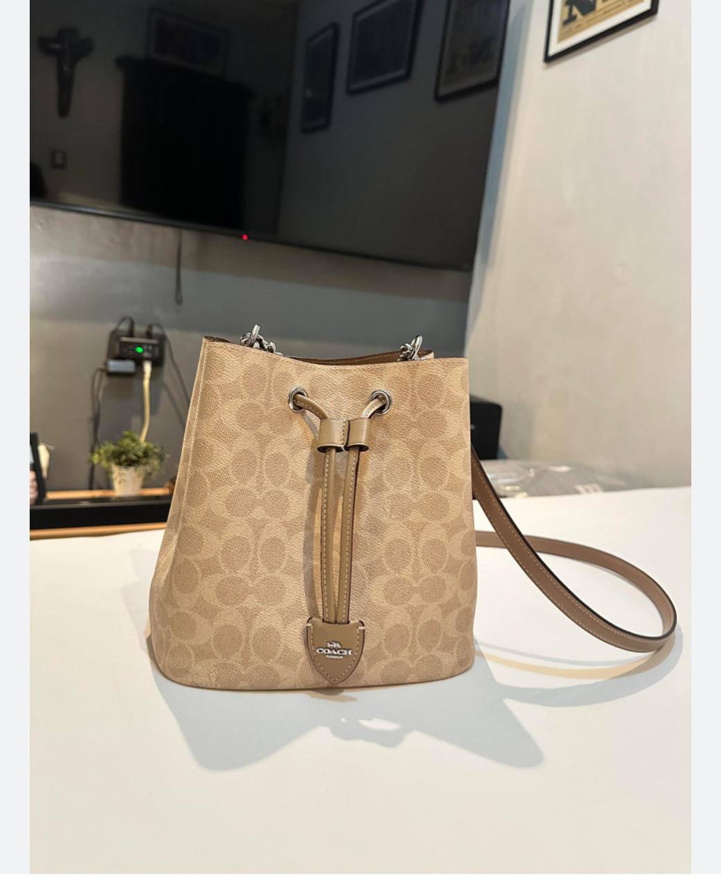 Coach
Master 💓💓
🌺😍23cm 
240 dhs✅

Zain248
♥️♥️♥️