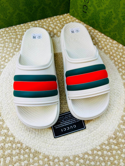 New
Size 40-46 
120 dhs💓

Zain132
♥️♥️♥️