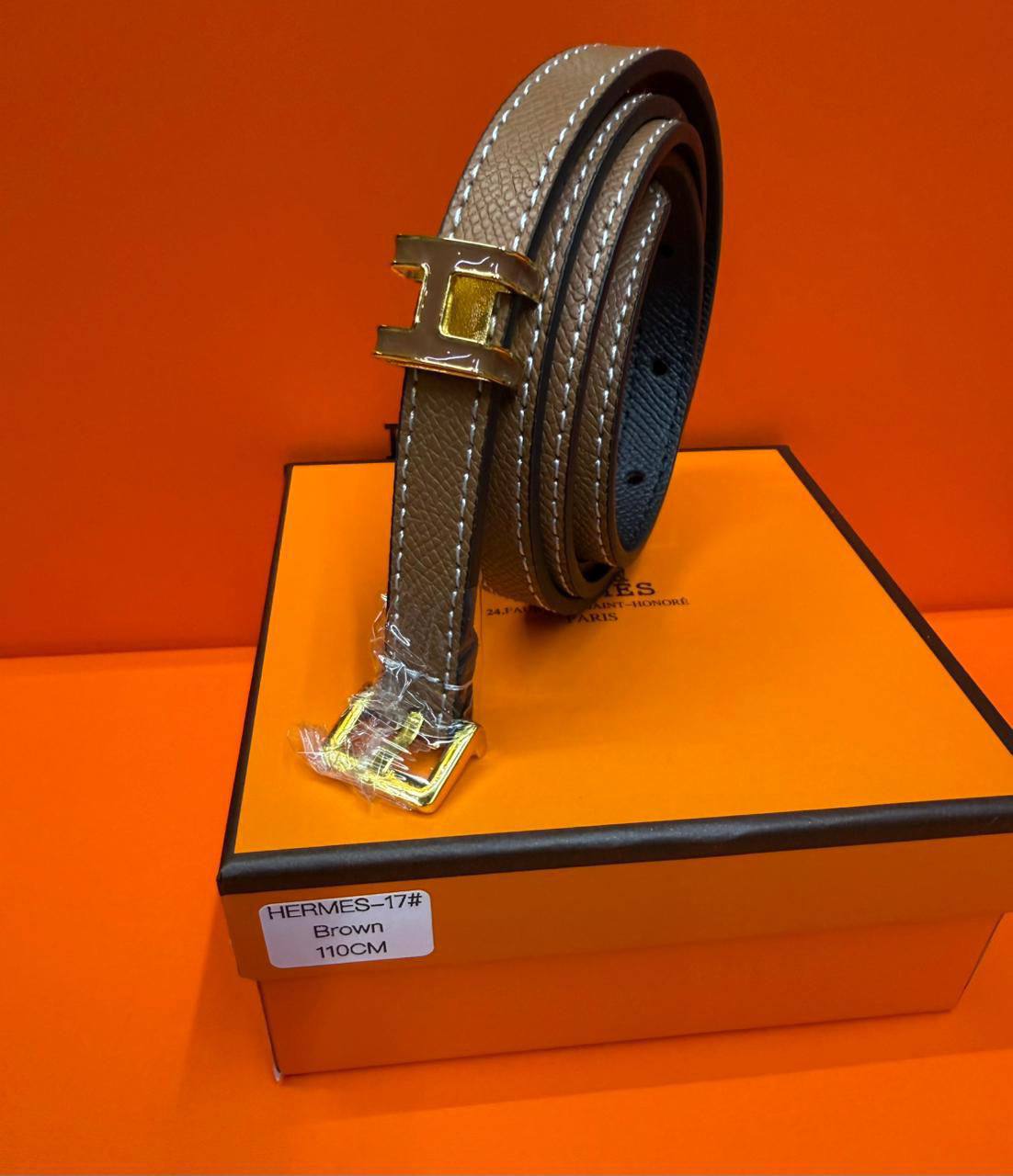 Hermes Belt
With box
50 dhs✅

Zain93
♥️♥️♥️