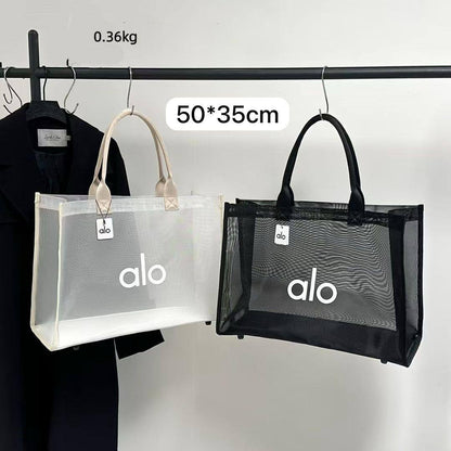 🏌️‍♂️ Alo Fashion bag
1️⃣ First quality 
Size : 50 * 35 cm
65 dhs❣️

Zain115
♥️♥️♥️