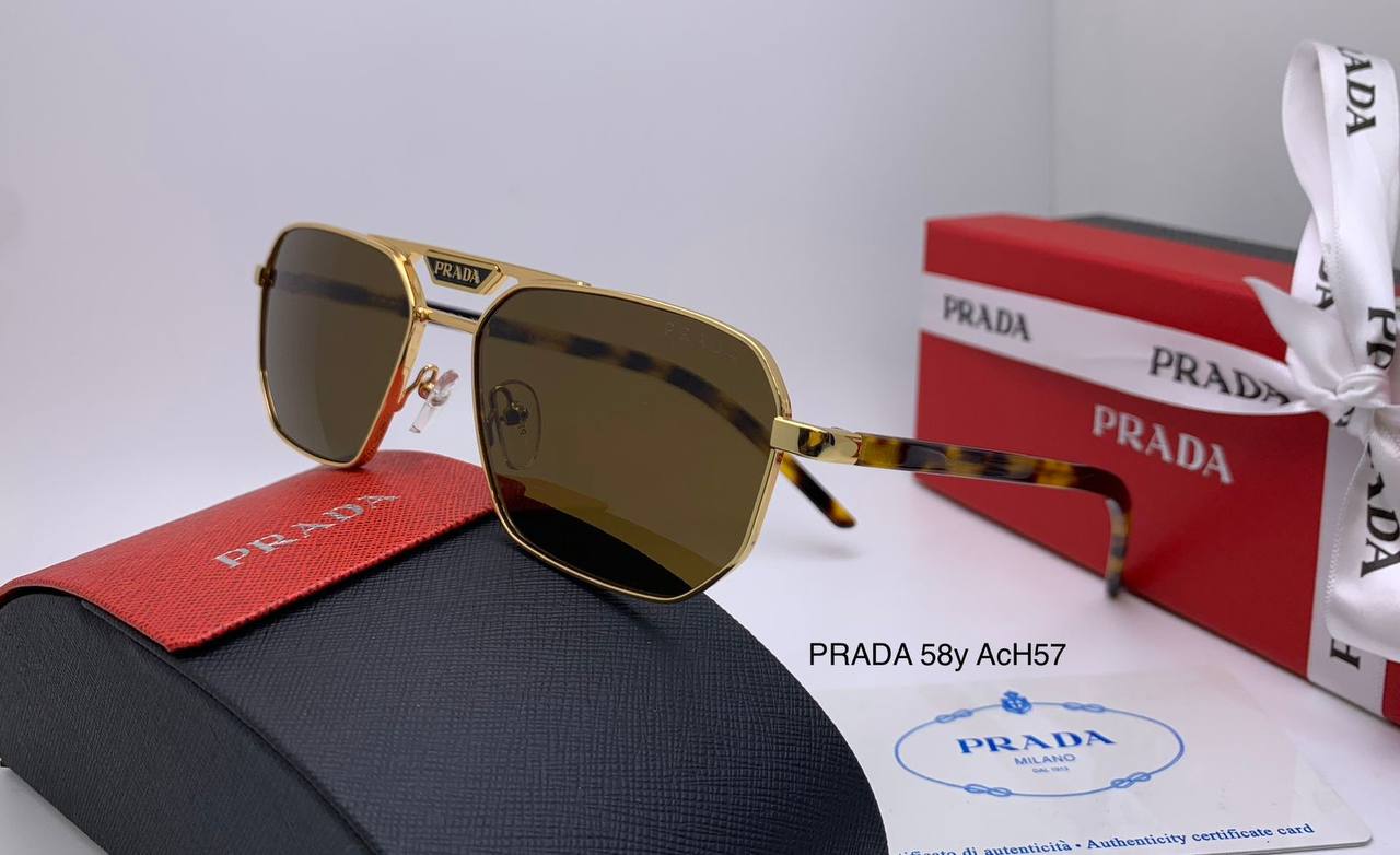 Prada
Mens
Master 
180 dhs✅

Zain126
♥️♥️♥️