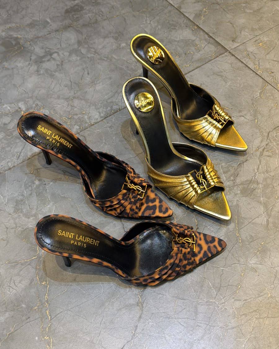 YSL

SuperMaster Quality 💯
480 dhs🇦🇪🇦🇪

Size: 36-41💥

Zain171
♥️♥️♥️