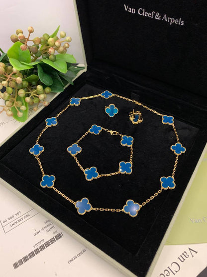 VCA SET
MASTER✨💫
10 FLOWER NECKLACE
5 FLOWER BRACELET
1 FLOWER EARRINGS
WITH BOX AND PAPER BAG🛍️🎁
 230 DHS🇦🇪🇦🇪✨💫
ALL COLORS AVAILABLE

Zain89
♥️♥️♥️
