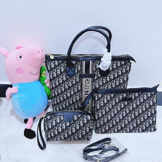 LV - Dior
3in1
95 dhs🪙🌨️

Zain17
♥️♥️♥️