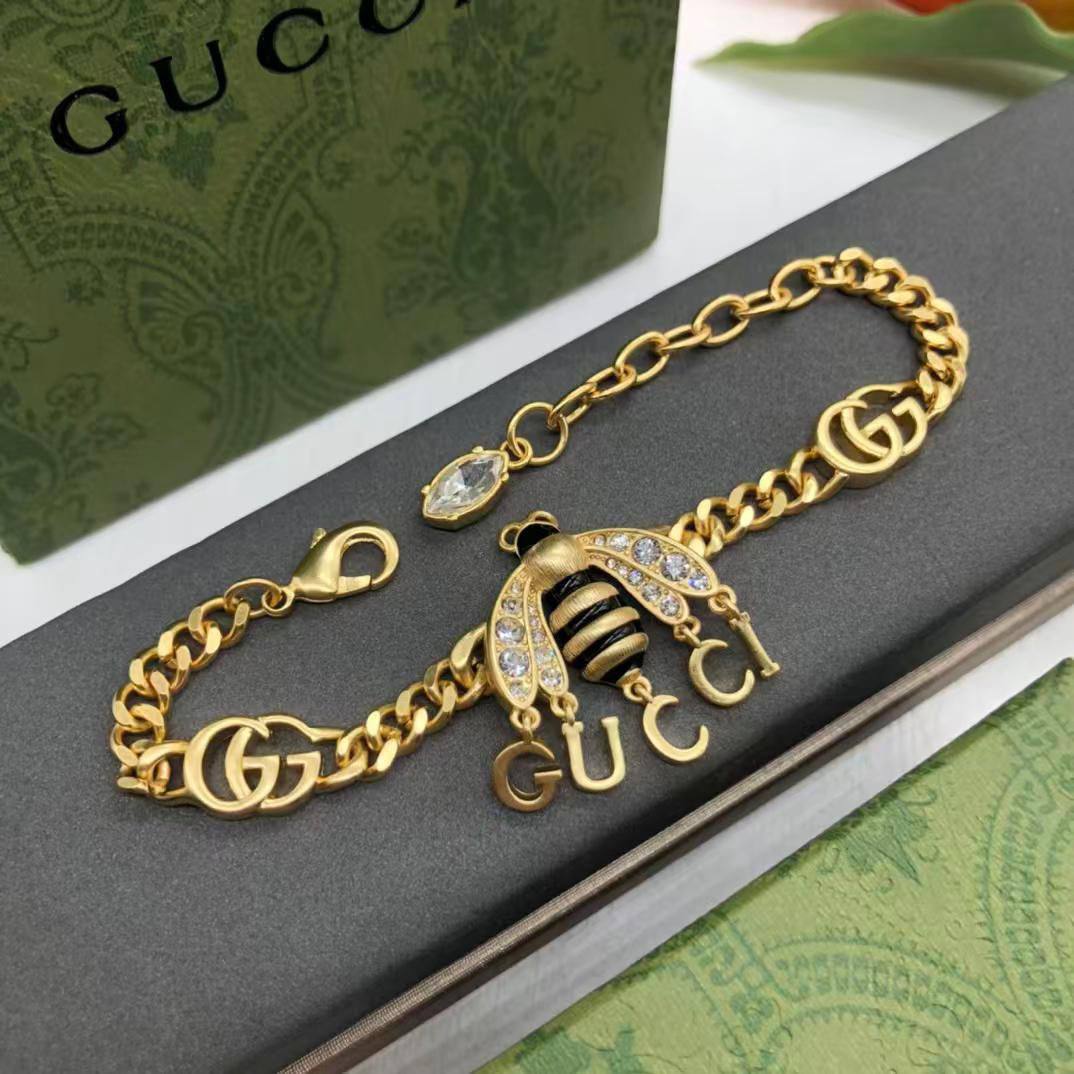 GUCCI
Bracelet
55 dhs🌺

Zain263
♥️♥️♥️
