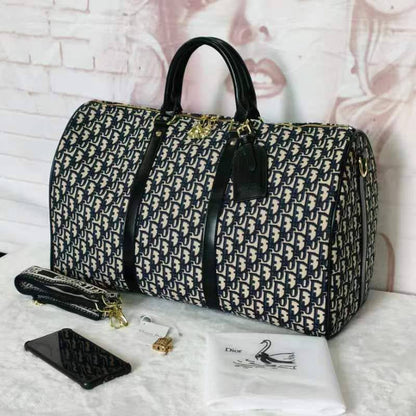 LV 
Travel Bags
140 dhs✅ Glossy
130 dhs✅ Normal

Zain137
♥️♥️♥️