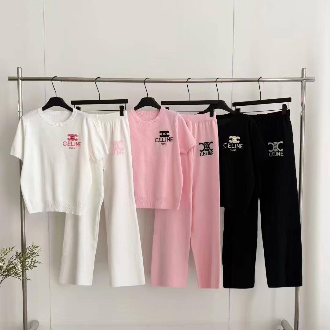 Miu
Celine
Gucci
Sets

105 dhs
Free size 

Zain17
♥️♥️♥️