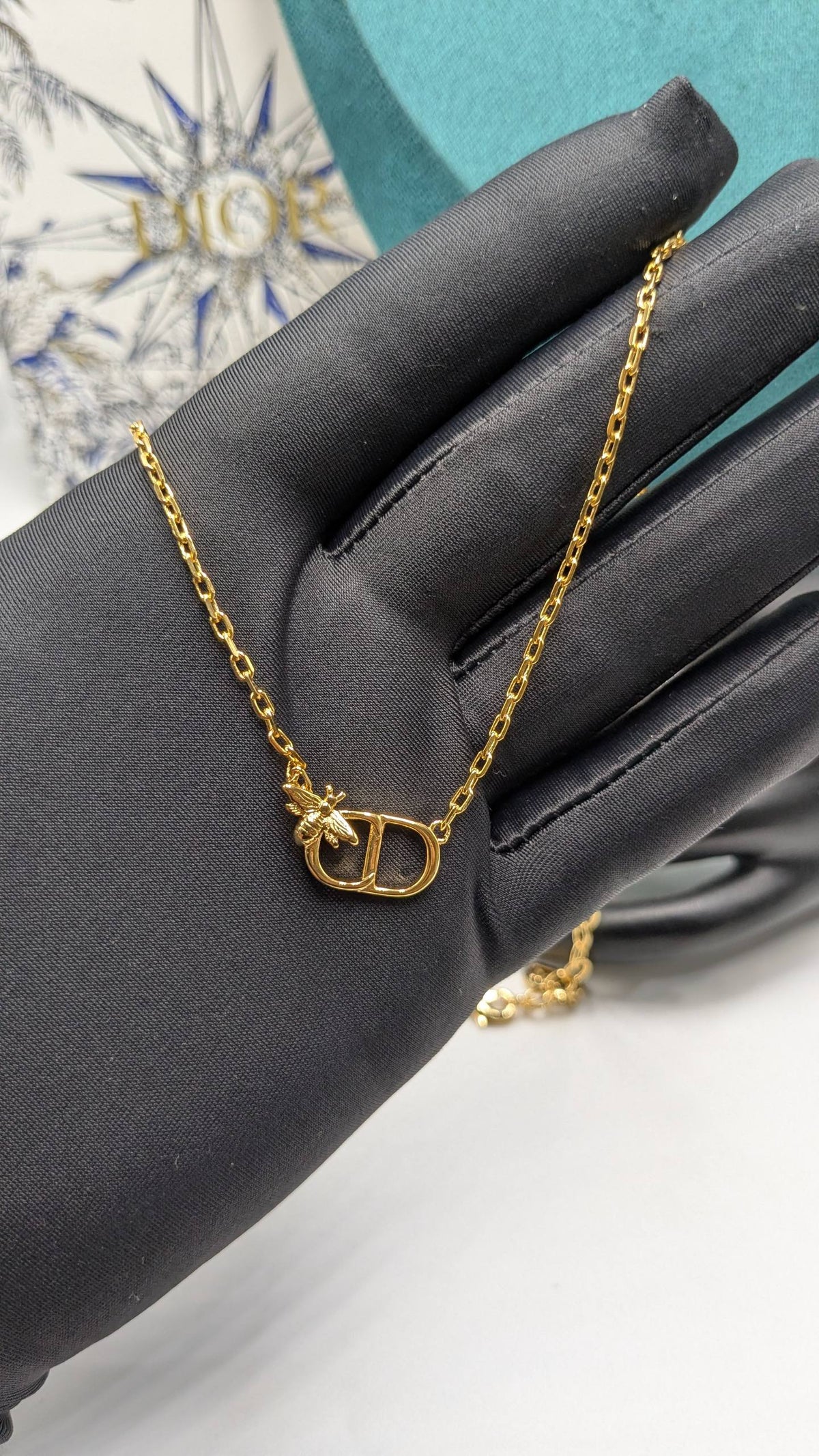 Dior
Master Quality
Necklace, Earrings & Bracelet


200 dhs🇦🇪 with Normal Box 🎁
210 dns🇦🇪 with Good Box 🎁


Zain210
♥️♥️♥️