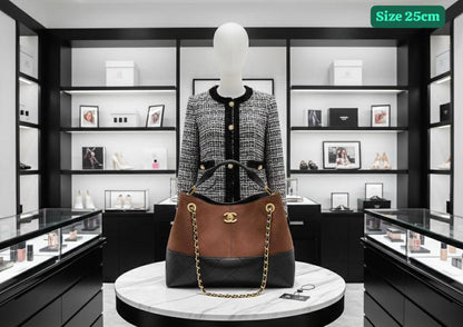 CHANEL
-35 cm 
110 dhs🪙💚
Good Quality

Zain90
♥️♥️♥️