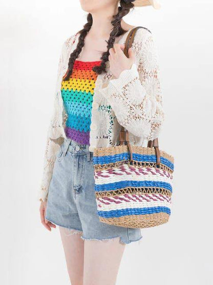 LOEWE BEACH BAG 
GOOD QUALITY 
75 dhs💓

Zain17
♥️♥️♥️