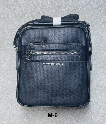 Bags
80 dhs✅

Zain182
♥️♥️♥️