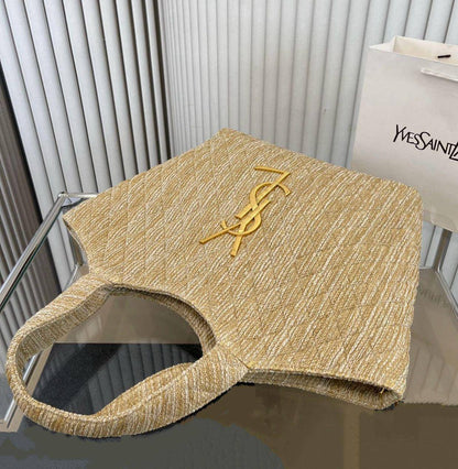 YSL COPY ONE SPECIAL 
OFFERS 
150 dhs🇦🇪🇦🇪

Zain295
♥️♥️♥️