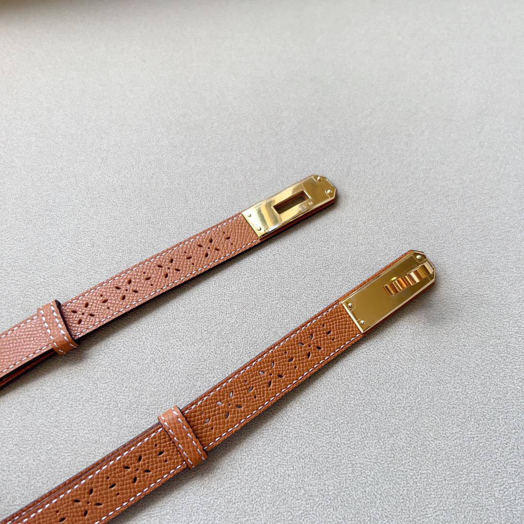 Hermes
💞*available again*💞
280 dhs🪙🌺

Zain164
♥️♥️♥️