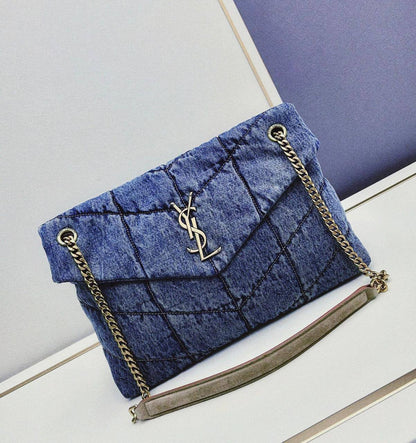 YSL 
COPY ONE 
190 dhs💛

Zain17
♥️♥️♥️