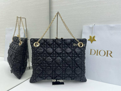 DIOR 
NEW DESIGN  

GOOD QUALITY 

110 DHS🇦🇪🇦🇪🇦🇪

Zain17
♥️♥️♥️