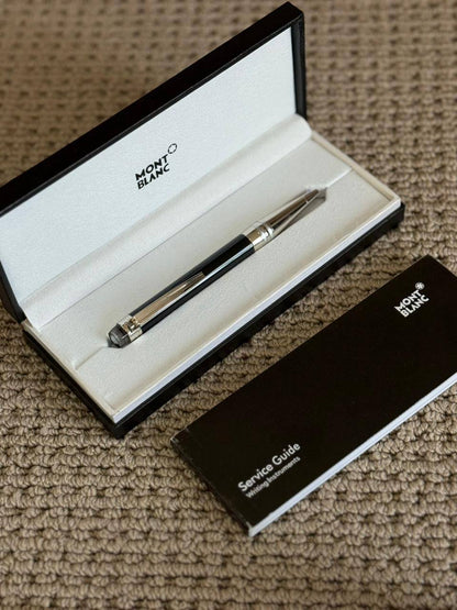 MONTBLANC
*New Pen*
*Master Quality*
190 dhs✅

Zain179
♥️♥️♥️