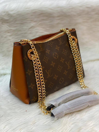LV
95 dhs🪙💕

Zain143
♥️♥️♥️