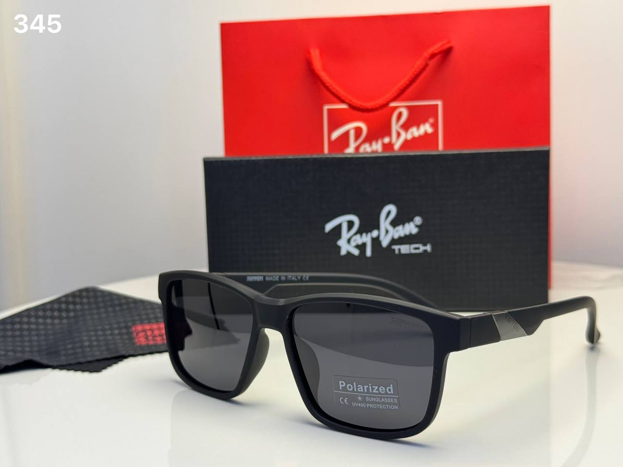 Ray Ban
55 dhs🇦🇪🇦🇪

Zain182
♥️♥️♥️
