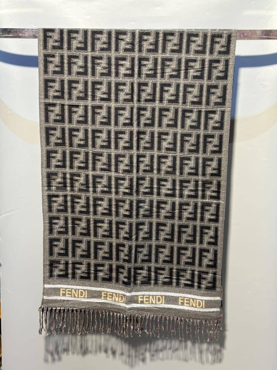 NEW CAME
SCARF
GOOD QUALITY
45 dhs🪙💚
SIZE: 185*65

Zain40