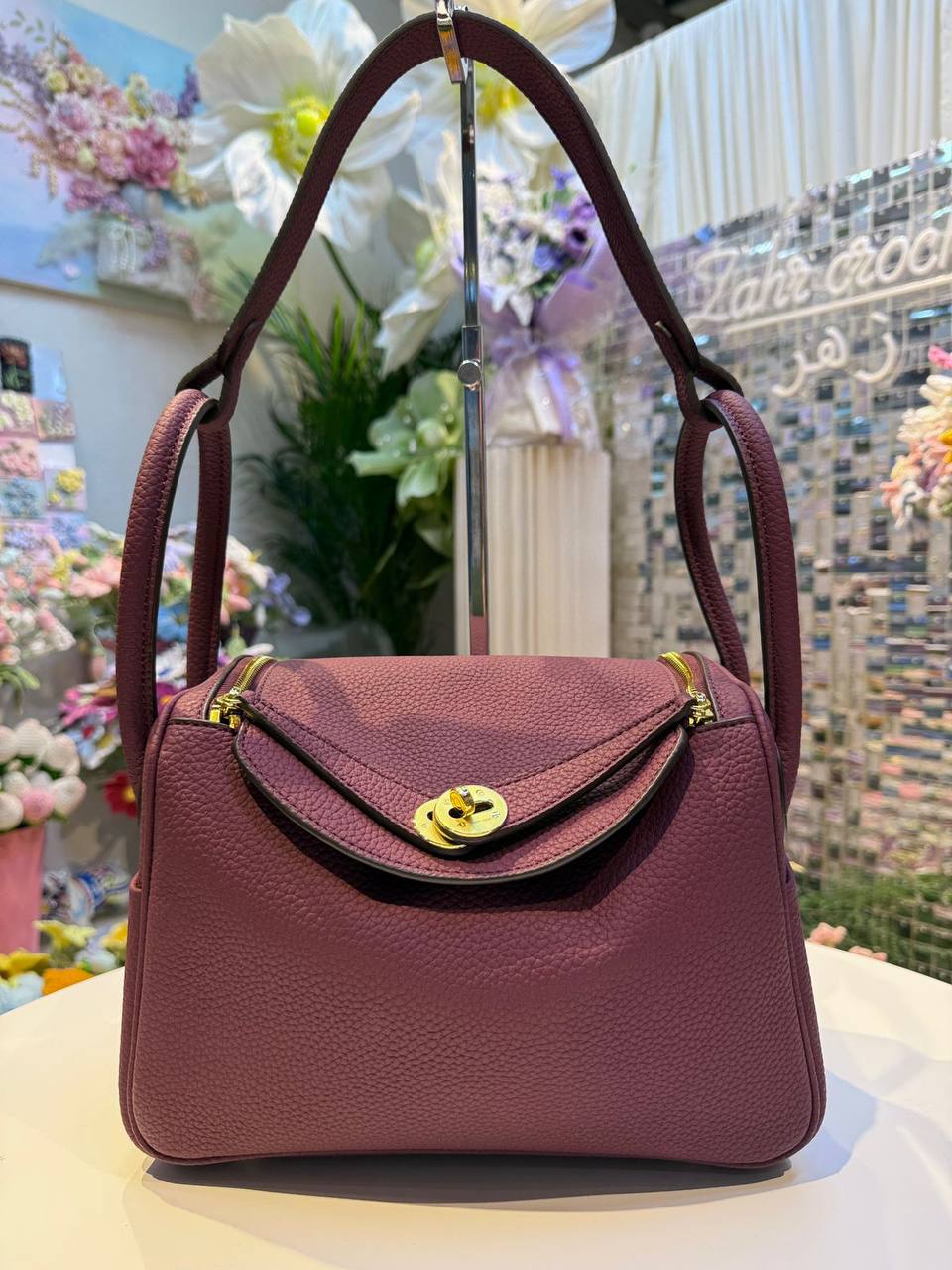 Hermes Lindy 
26cm
110 dhs🪙🌨️

Zain44
♥️♥️♥️