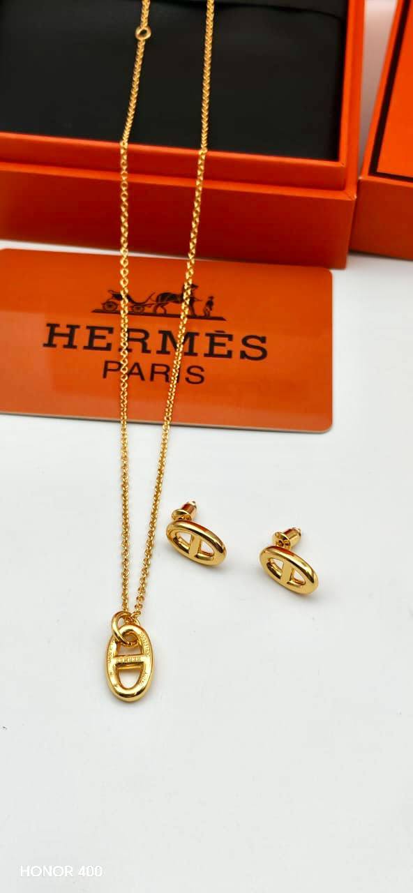 Hermes

necklace and earring

80 dhs🇦🇪🇦🇪

Zain122
♥️♥️♥️