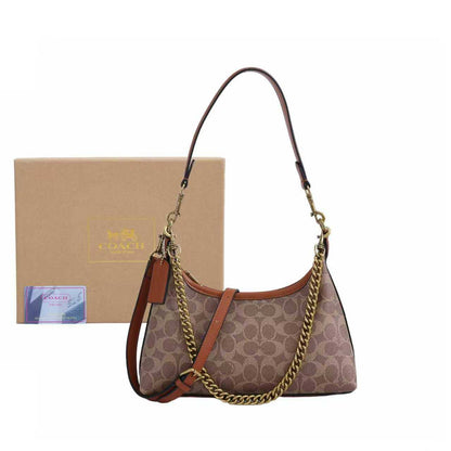 Coach

with box
🎁🎁🎁

90 dhs🪙🌨️

Zain143
♥️♥️♥️
