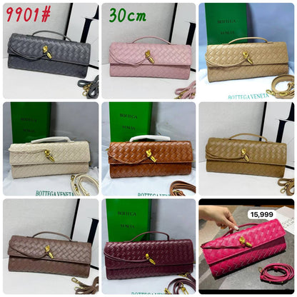 Bottega

High quality

With box 

105 dhs💓

Zain50
♥️♥️♥️
