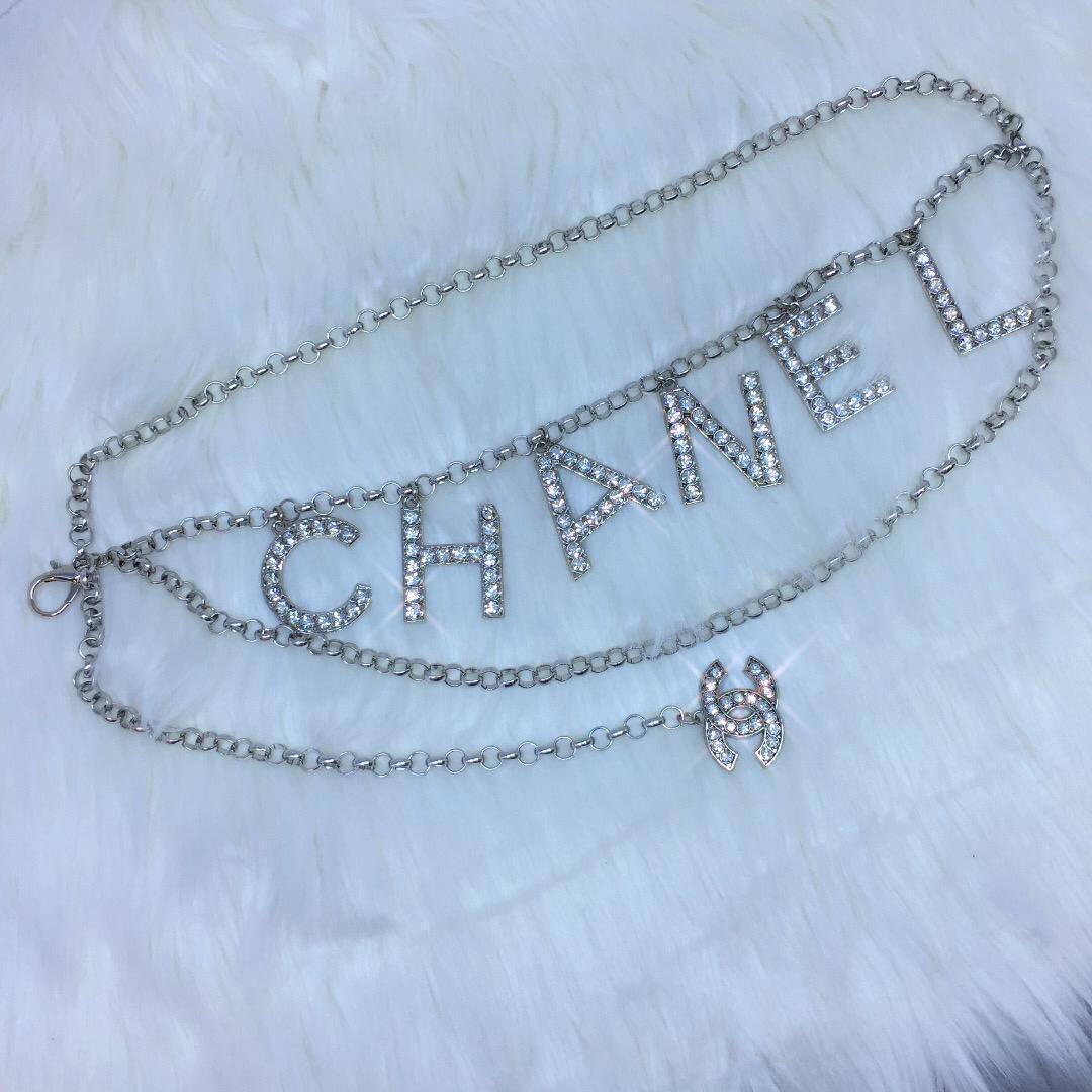 Brand Fashion belt
Good quality
Long:  170 cm
30 dhs🪙💕

Zain115
♥️♥️♥️