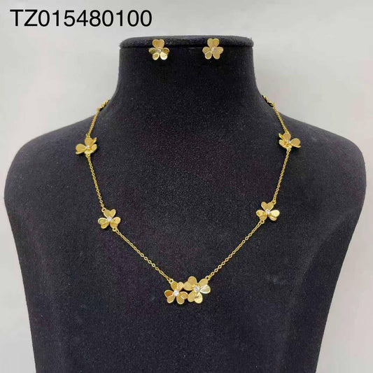 Fashion set* 🦋
Offer price

45 dhs🪙🌨️
normal box 📦

Zain48
♥️♥️♥️