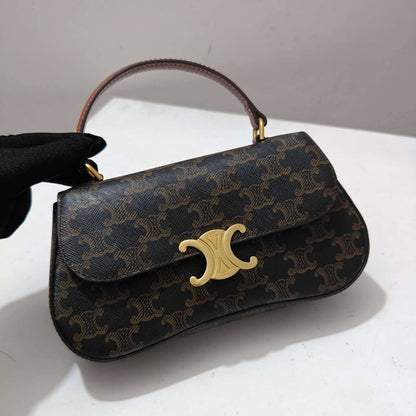 Celine Master
260 dhs🪙🌨️

Zain10
♥️♥️♥️