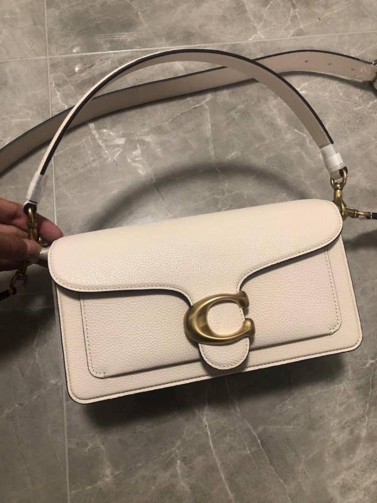 Coach Master
20cm
230 dhs🪙🌨️

Zain248
♥️♥️♥️