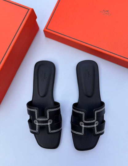 Hermes slipper
100 dhs🪙🌨️
Size 36-42

Zain30
♥️♥️♥️