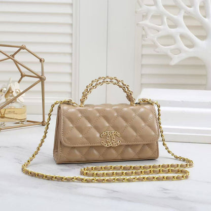 Chanel
✨✨NEW ✨✨

95 dhs🪙🌨️

with box
🎁🎁🎁

Zain38
♥️♥️♥️