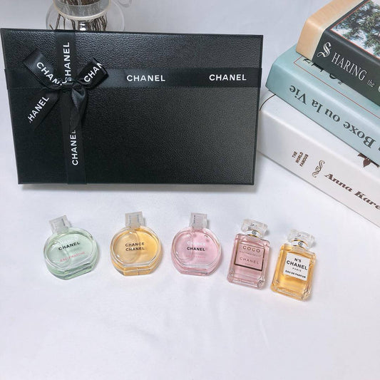 Chanel
5 in 1
7.5ml each
45 dhs🪙🌨️

Zain93
🌨️🌨️🌨️