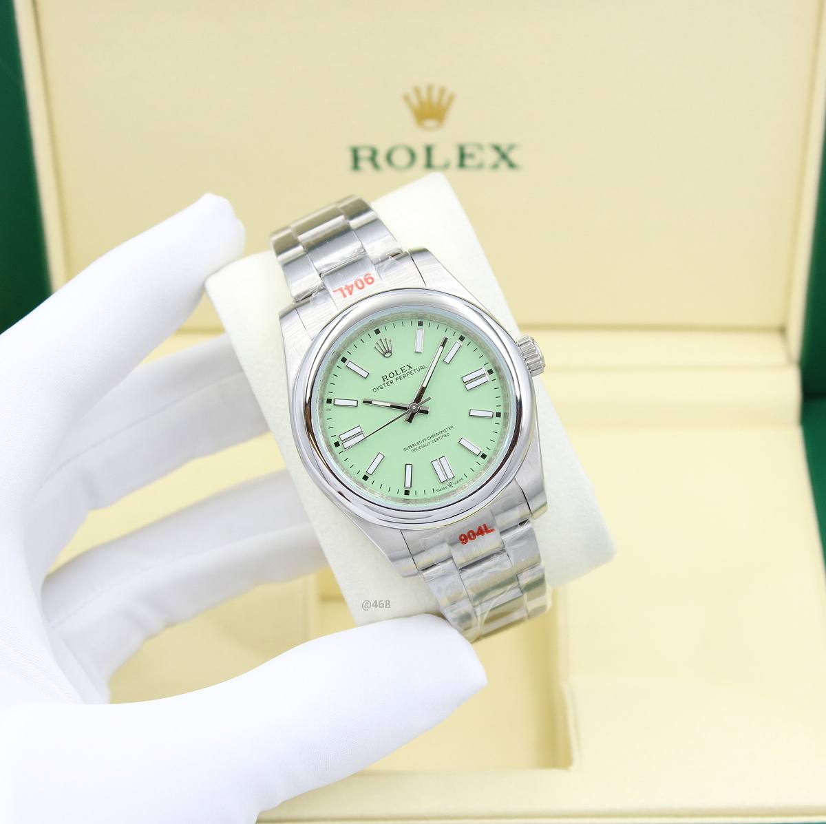 ROLEX  MILGAUSS AUTOMATIC 41mm

180 dhs🪙💚

Zain58
♥️♥️♥️