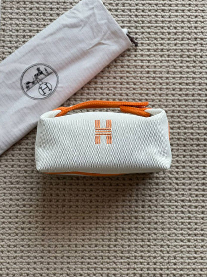 HERMES                                                            *Bride à brac Clutch Bag*                                    *Master Quality*
350 dhs

Zain179
♥️♥️♥️