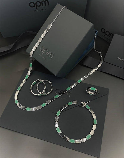 APM⭐
Set MASTER✨💫
260 DHS🇦🇪
NECKLACE BRACELET EARRINGS RING
WITH SAME BOX AND PAPER BAG🛍️🎁

Zain89
♥️♥️♥️