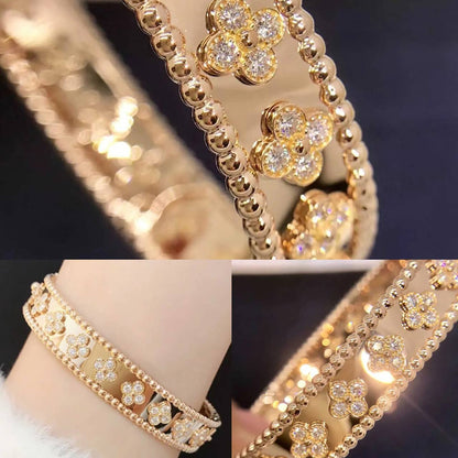 VCA ❤️‍🔥
Bangle 🦋
Master quality 💯
With normal boxes 🗃️ 
105 dhs🇦🇪🇦🇪

With master box 📦 
140 dhs🇦🇪🇦🇪

Zain216
♥️♥️♥️