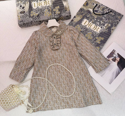 New 💕💕
6m-3y 130 dhs🪙🖤
4-10y 140 dhs🪙🖤

Zain151
♥️♥️♥️