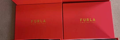Furla
95 dhs✅
With box
Size25cm

Zain06
♥️♥️♥️