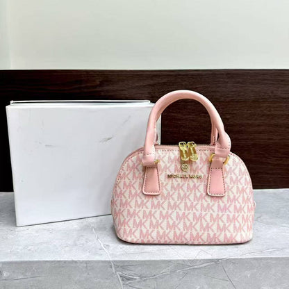 MK
  (with box) 🎁
70 dhs💓

Zain232
♥️♥️♥️