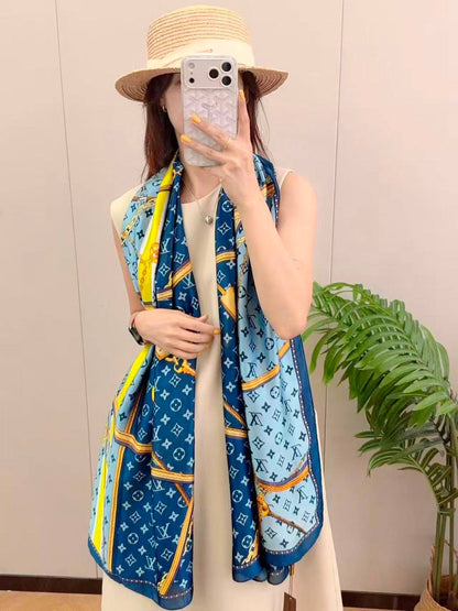 Scarfs 
new came 
high quality 

Size : 180cm*90cm

50 dhs🇦🇪🇦🇪

Zain295
♥️♥️♥️