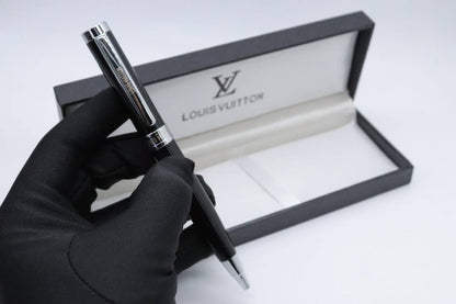 Pen Price 

55 dhs🪙🌨️ 

With Box
🎁🎁🎁

Zain33
♥️♥️♥️