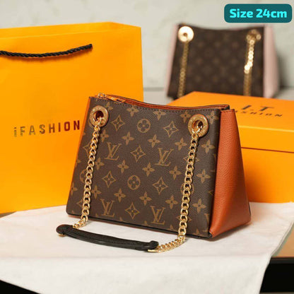 LV

Best quality

With box’s
🎁🎁🎁

110 dhs💓
size 24cm

Zain158
♥️♥️♥️