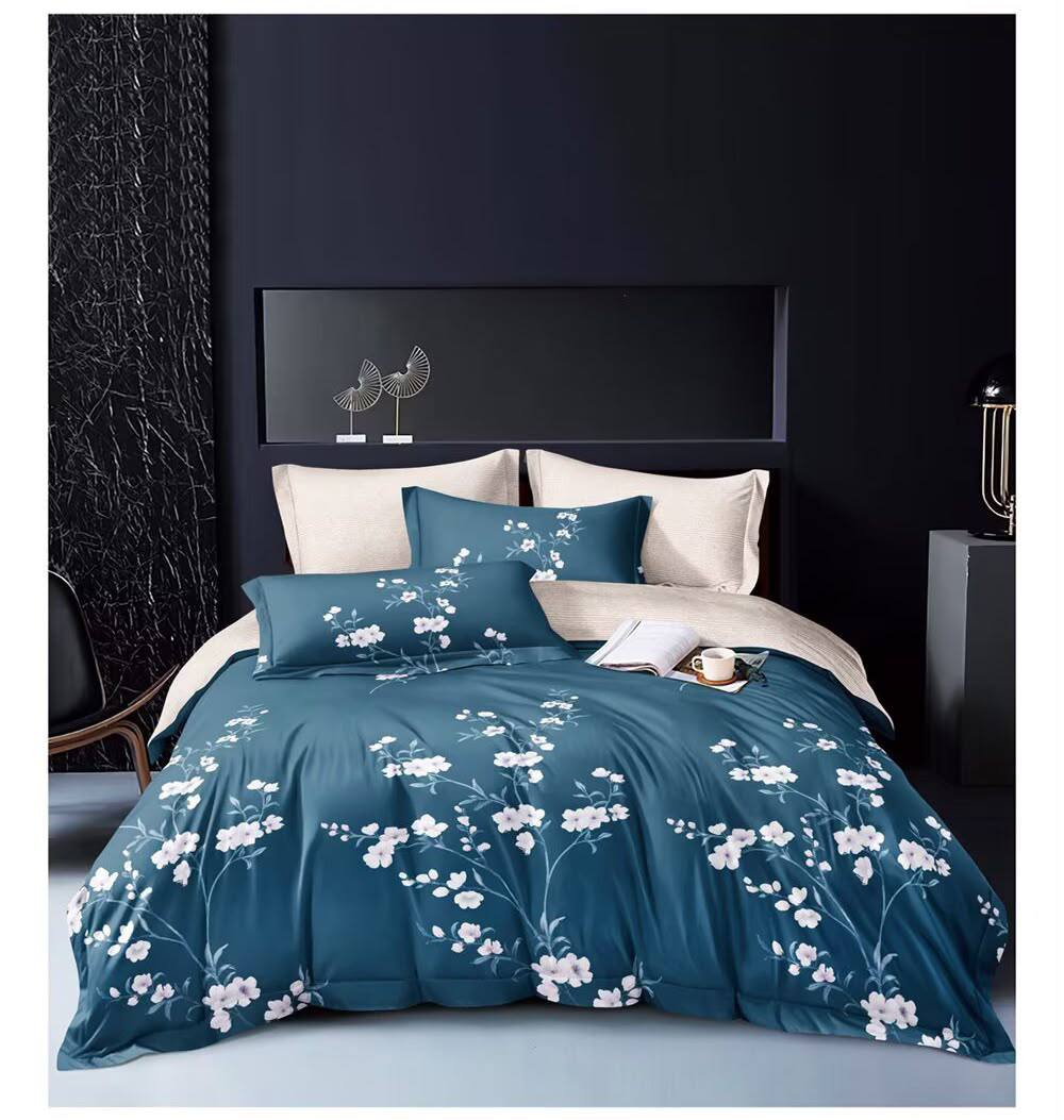 New collection 🌹🌹🌹
Give you best life 💥💥💥
Comfort set 
💛King size comfort 6pcs set 
1 comfort 
1 bedsheets 
4 pillowcases 
6pcs set 
120 dhs🇦🇪🇦🇪

Zain99
♥️♥️♥️