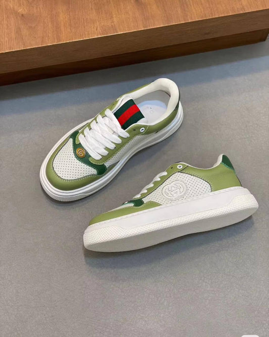 GUCCI SHOES 
130 dhs🪙💚

Zain40
♥️♥️♥️