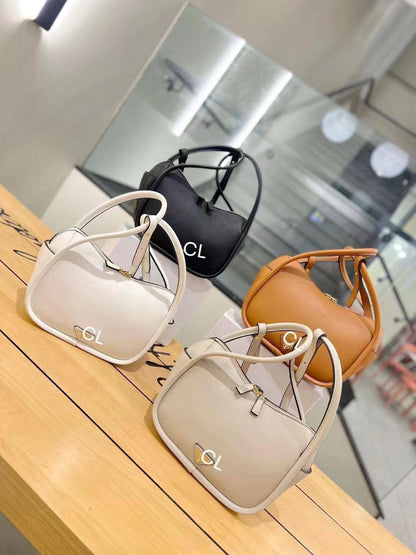 Prada
95 dhs✅ 

Zain72
♥️♥️♥️